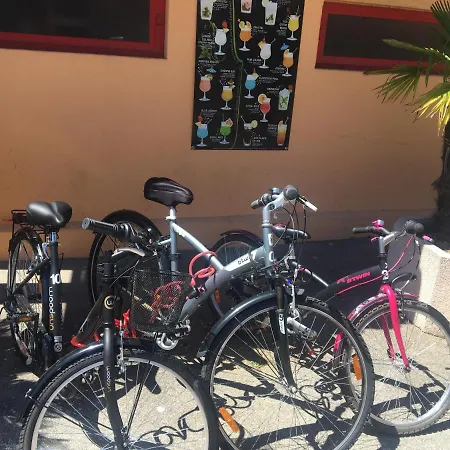 بيت للعطل Charming Mobile In Argels-sur-mer With Stunning Views