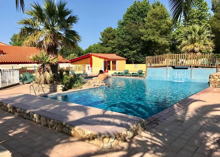 Charming Mobile In Argels-sur-mer With Stunning Views Аржель-сюр-Мер