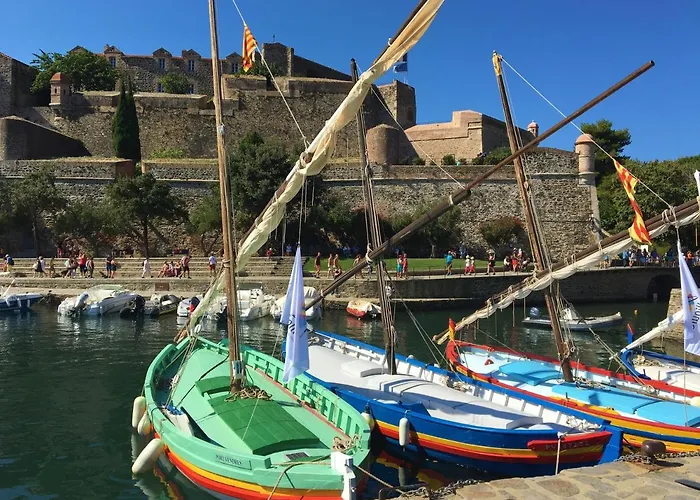 Дом отдыха Charming Mobile In Argels-sur-mer With Stunning Views